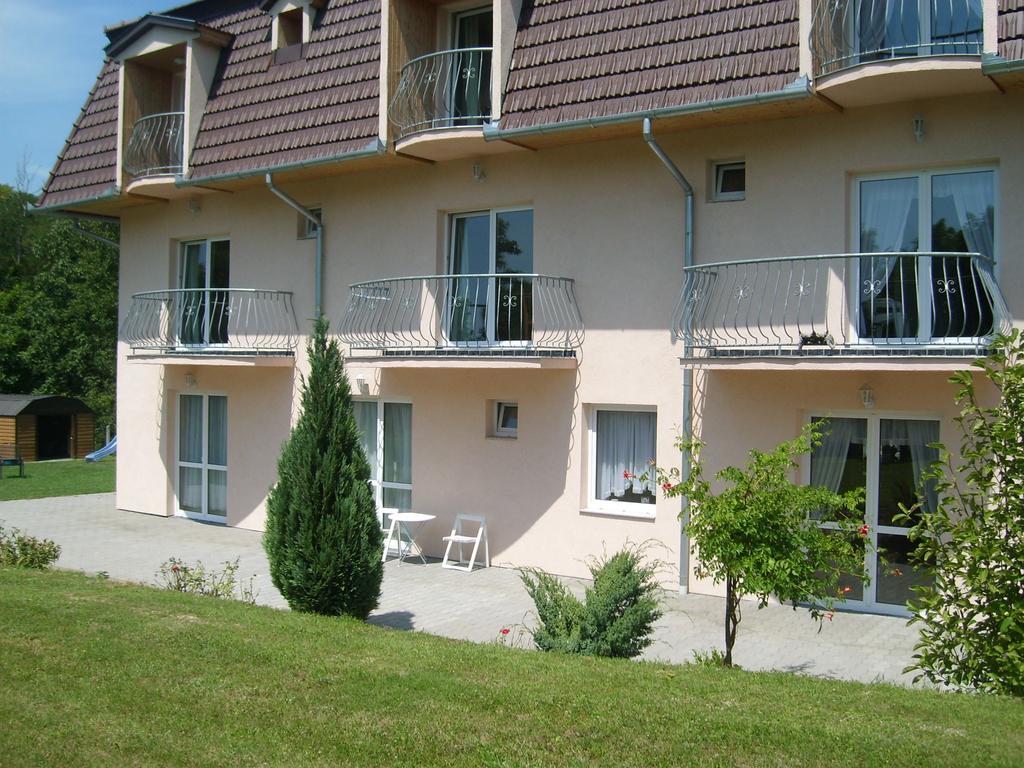 Balla Appartements Залакарош Екстер'єр фото